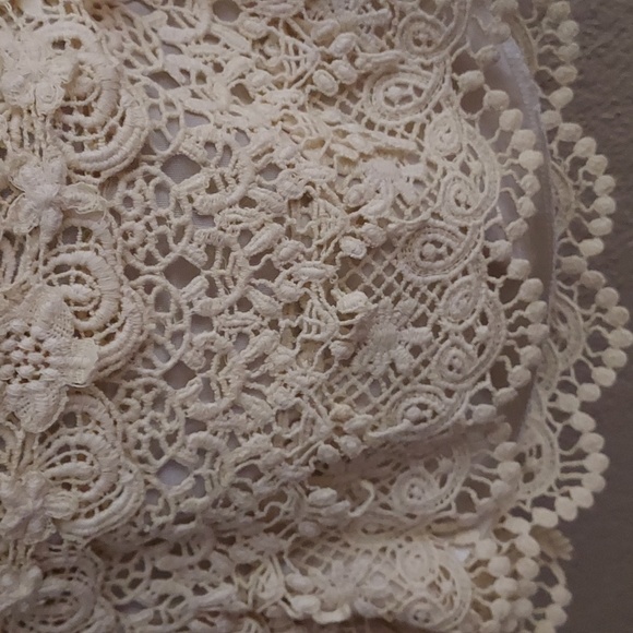 Vanilla Star Crochet Style Shorts Fully Lined - Picture 2 of 10